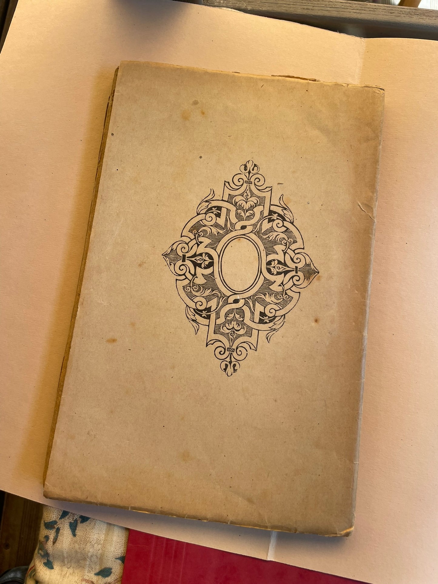 Le Livre de Main des du Pouget (1522–1598) – Louis Greil (Cahors, 1897) Exemplaire d’exception